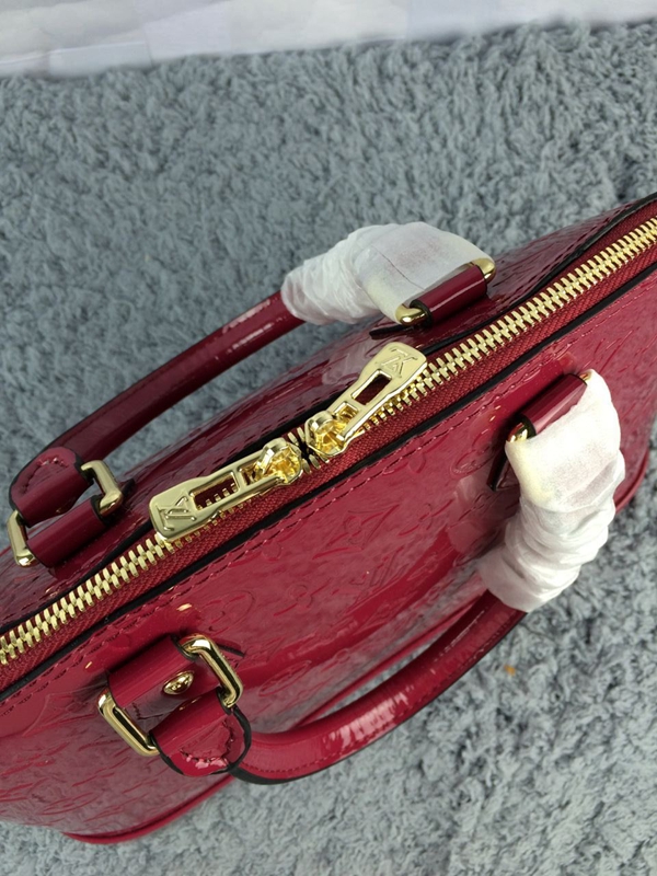 ルイヴィトンバッグ細部ディテール